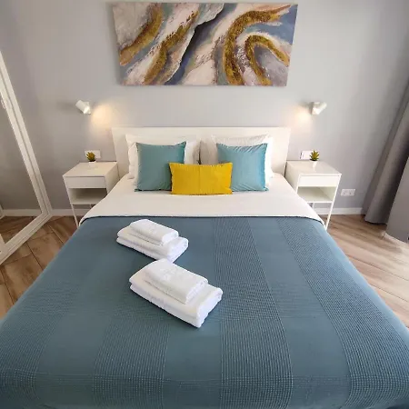Ocean View Turquoise Apartment, Puerto Santiago *