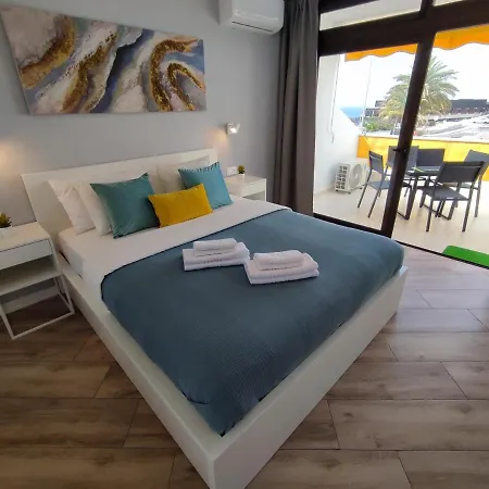Ocean View Turquoise Apartment, Puerto Santiago *