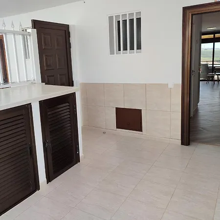 Ocean View Turquoise Apartment, Puerto Santiago *
